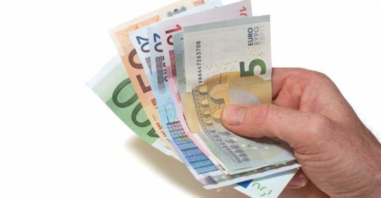 Limite a 1.000 euro dell’utilizzo del denaro contante a partire dal 1 GENNAIO 2022